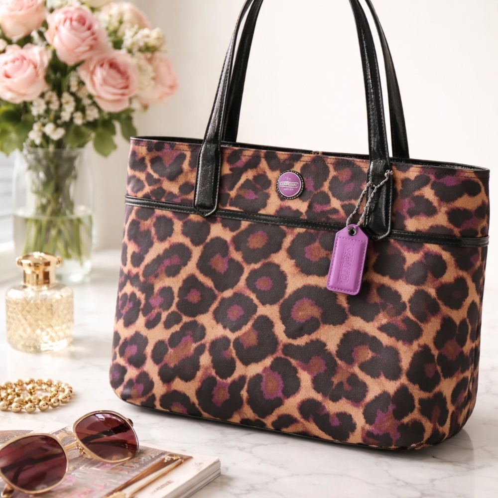 Vintage Coach shoulder bag